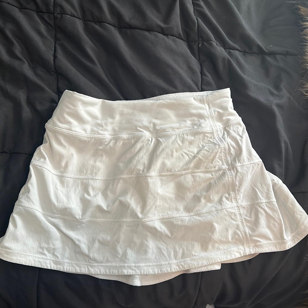 White lululemon skirt